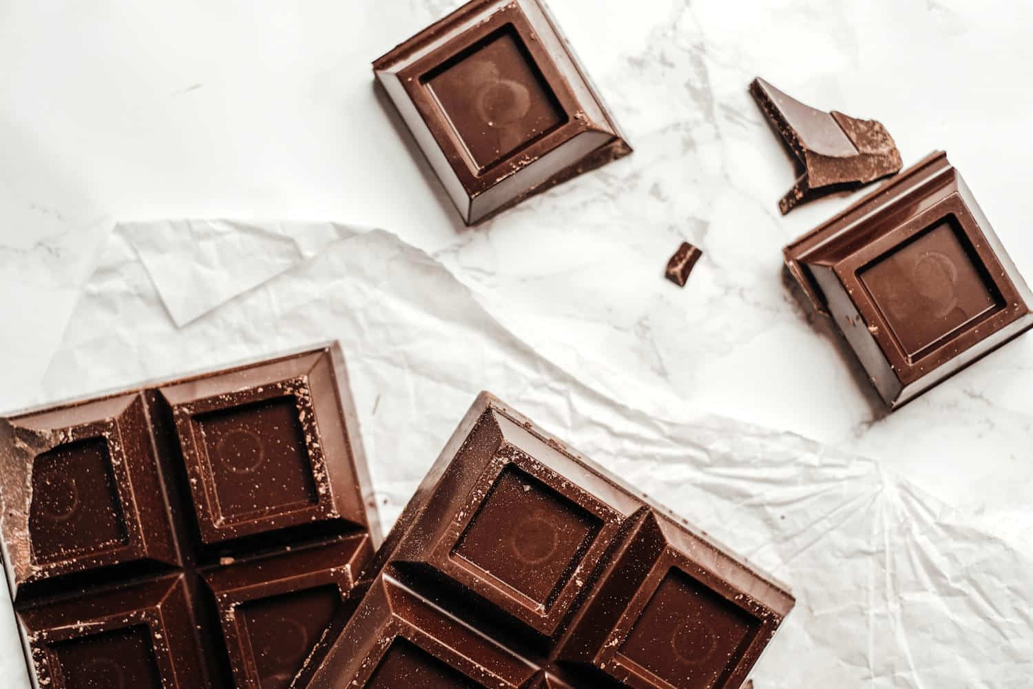 la cioccolata fa bene al cuore