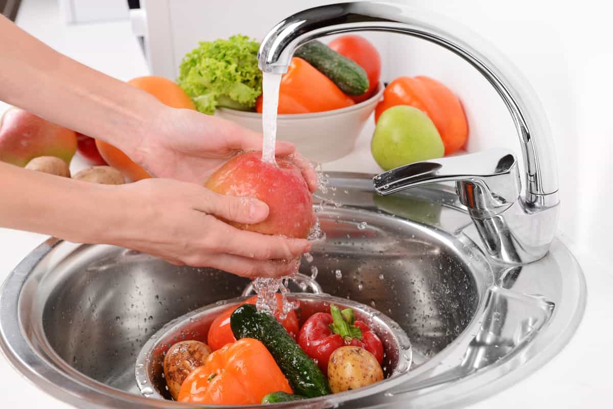 lavare frutta e verdura correttamente