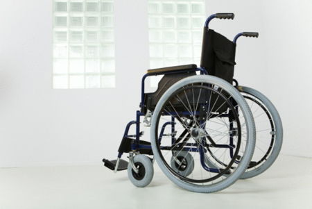 Paraplegico ritrova uso delle gambe con elettrostimolazione