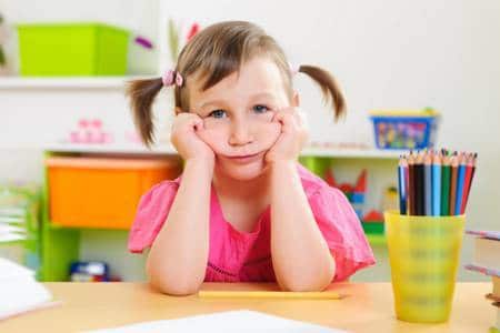 bambini depressione genitori iperprotettivi