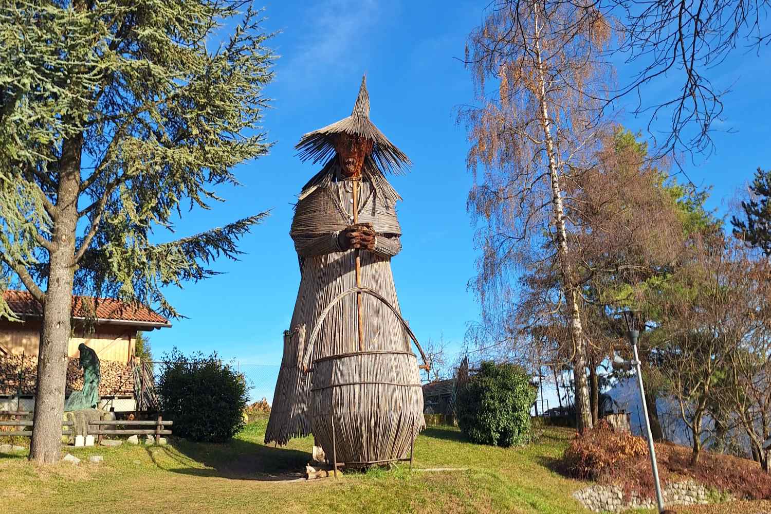 Un weekend tra i borghi di Rango, Balbido e Canale di Tenno in Trentino: mercatini, arte, storia e la strega più grande del mondo ti aspettano